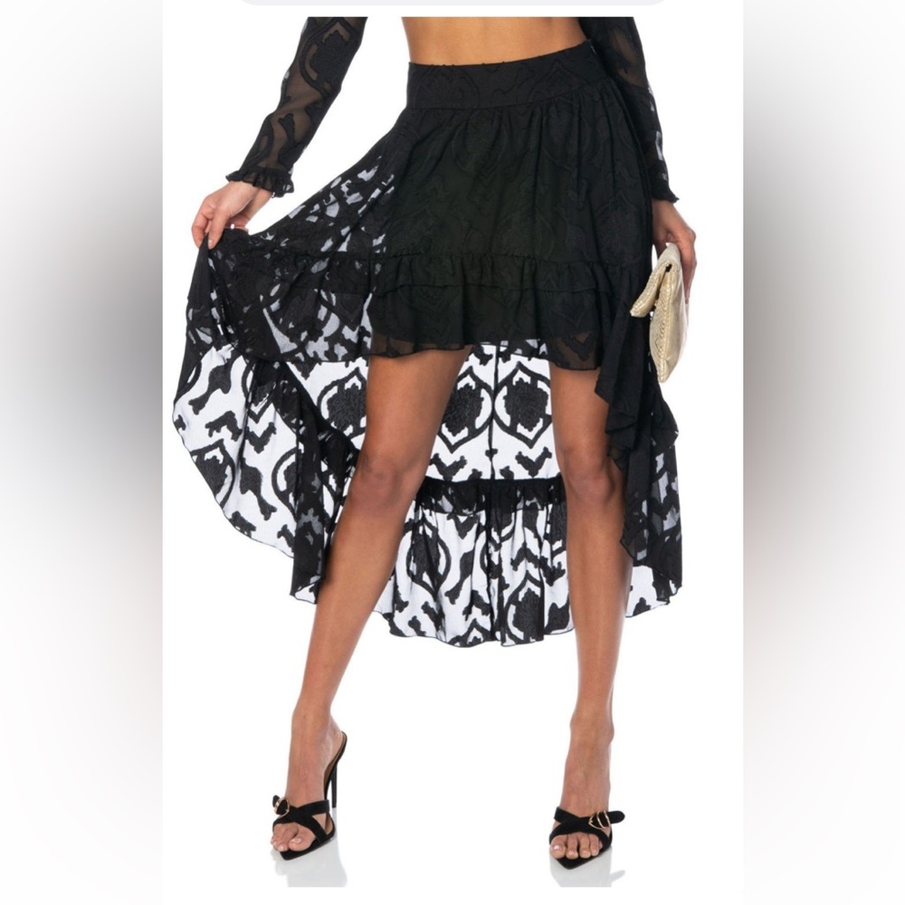 NWT HYPEACH Boutique High-Low Lace Skirt - Picture 1 of 9